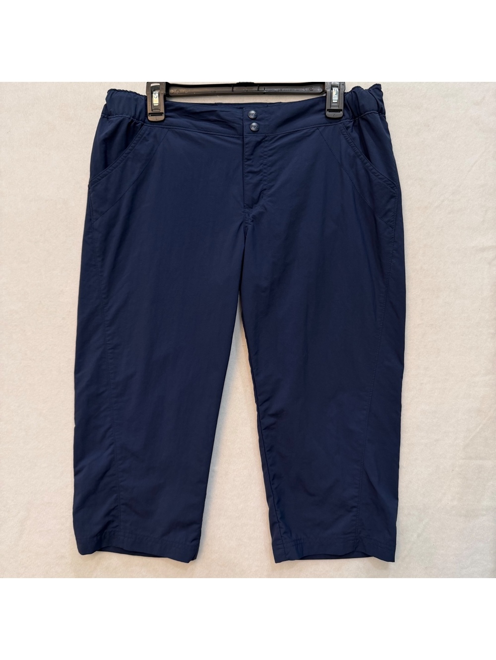 Columbia Women's Medium Navy Blue Capri Pants Snap Stretch Waist Outdoor Hiking